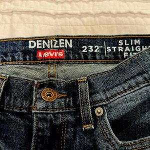 Denizen Levi’s jeans 30W, 32L barely worn